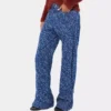 Baggy jeans med raka ben