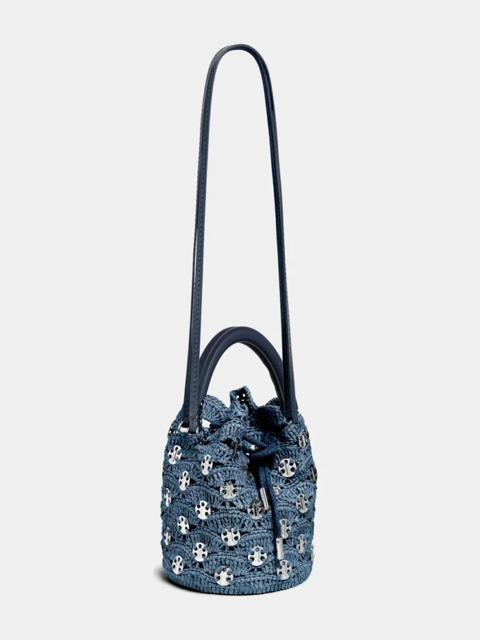 Denimblå raffia-hinkväska Denimblå raffia-hinkväska