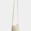 Krämfärgad paco crossbody-läderväska