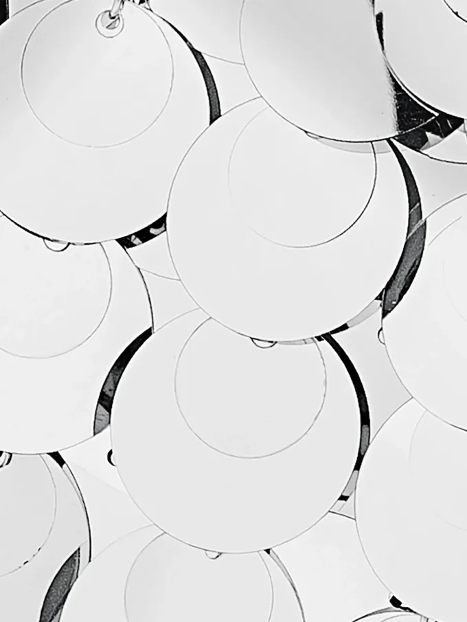 Nano-väska med silverglittrande skivor