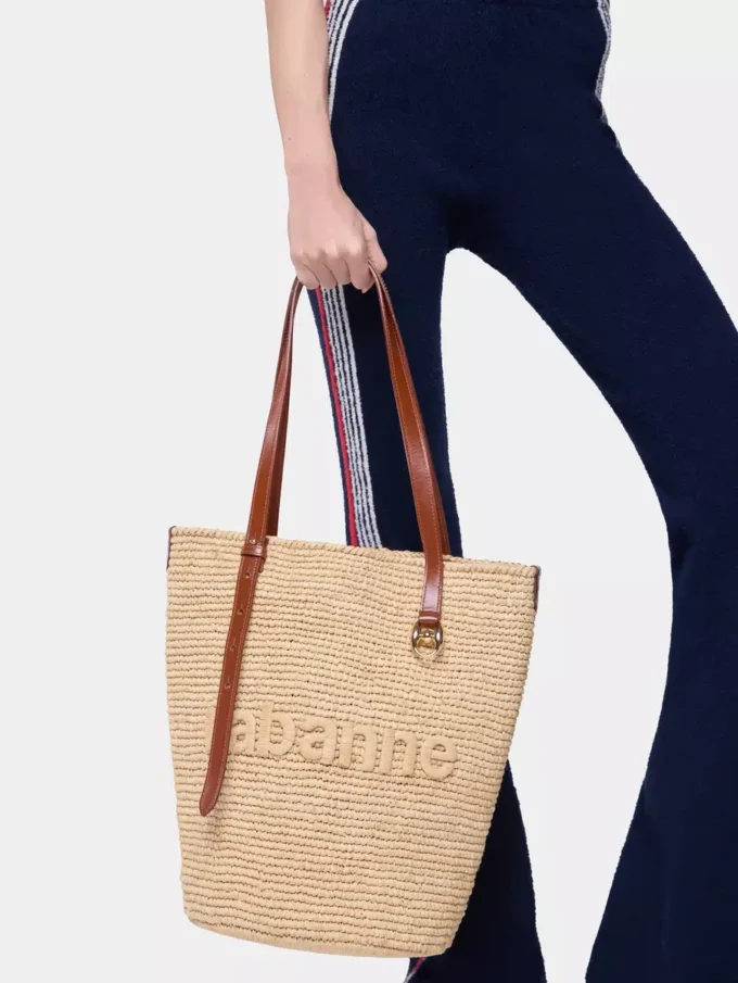 Naturlig raffia-toteväska med berlocker