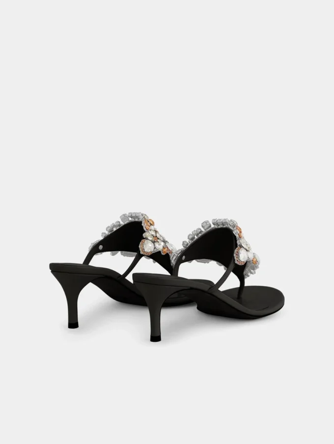 Sandaler med låg klack och strass