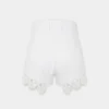 Shorts i denim med broderade detaljer