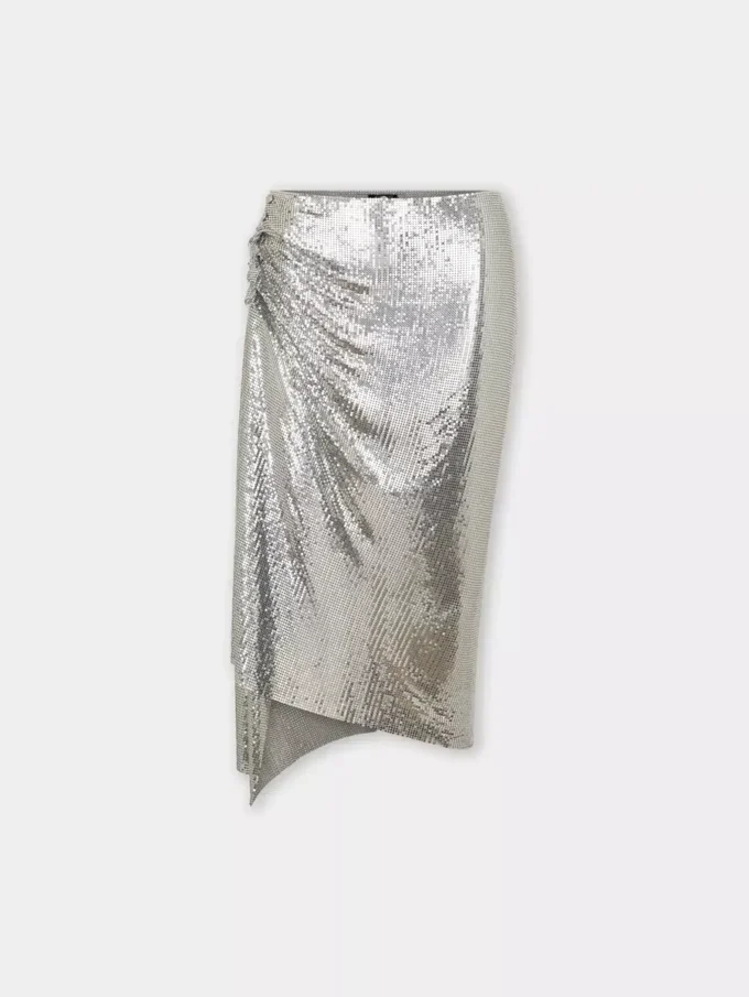 silverfärgad draperad kjol i kedjemail silverfärgad draperad kjol i kedjemail