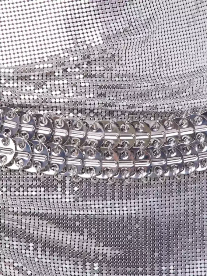 Silverfärgat smyckesbälte