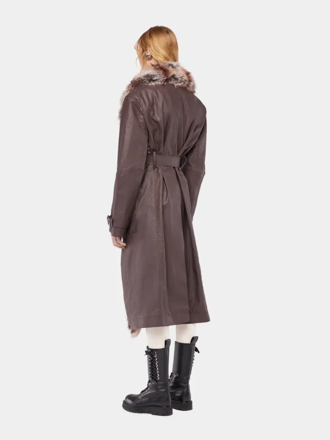 Trenchcoat med fuskpälskant