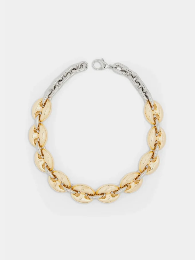 Åtta tjocka guld-/silverhalsband Åtta tjocka guld-/silverhalsband